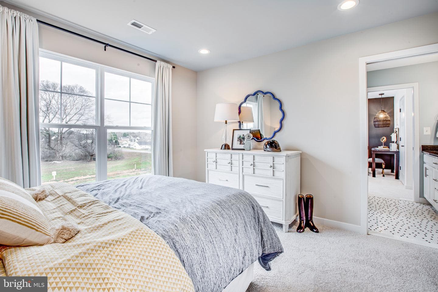 1423 Woodstock Road photo 33