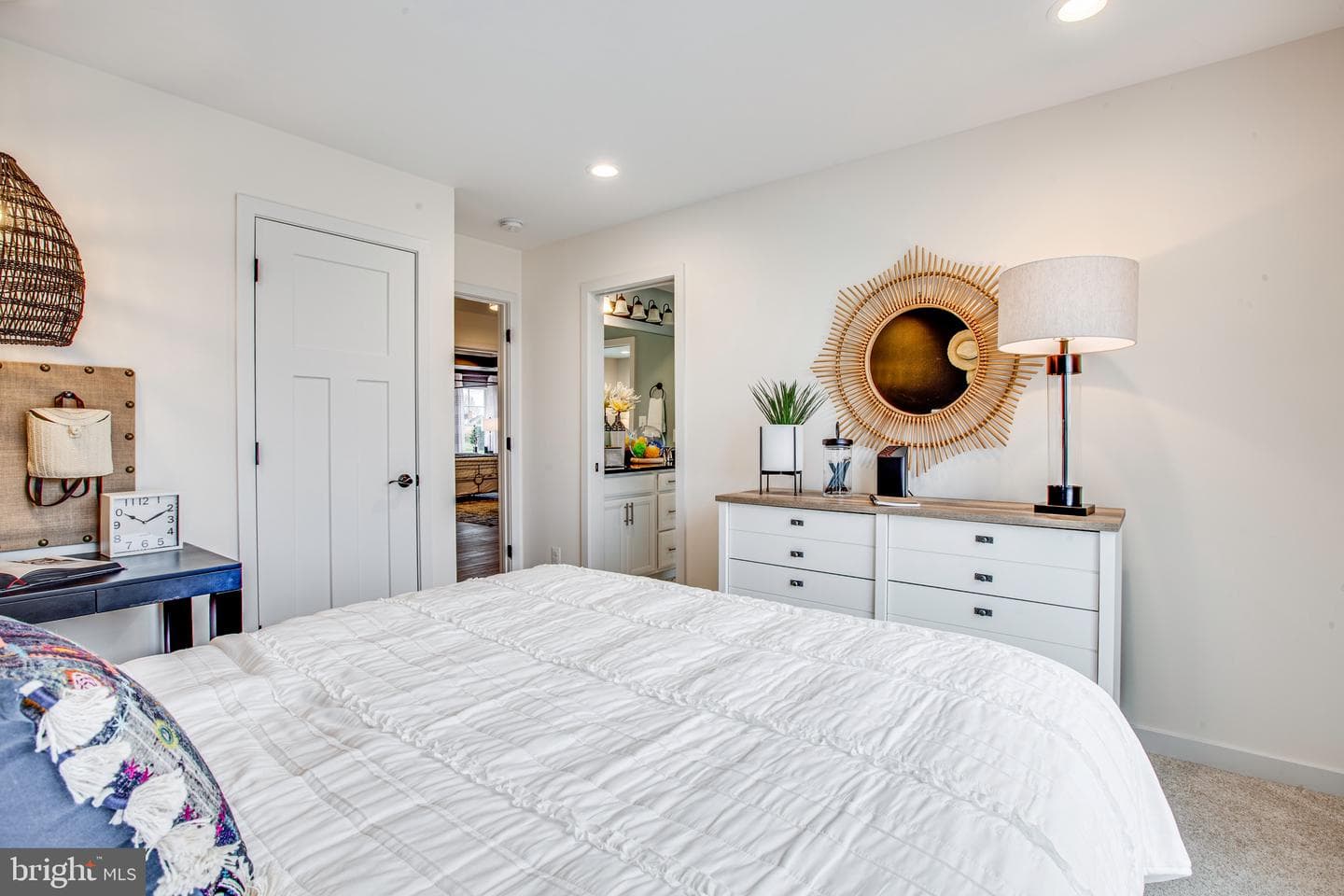 1423 Woodstock Road photo 38