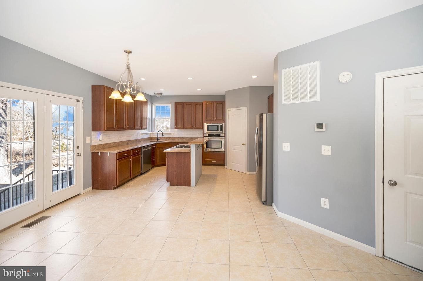 17141 Leeward Court photo 20