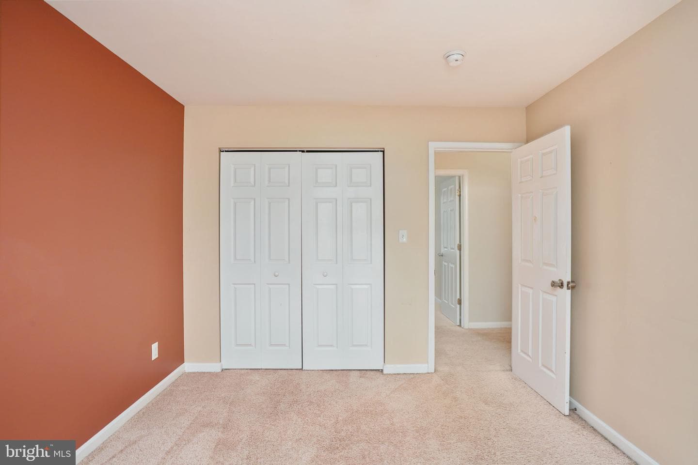 1109 French Court photo 36