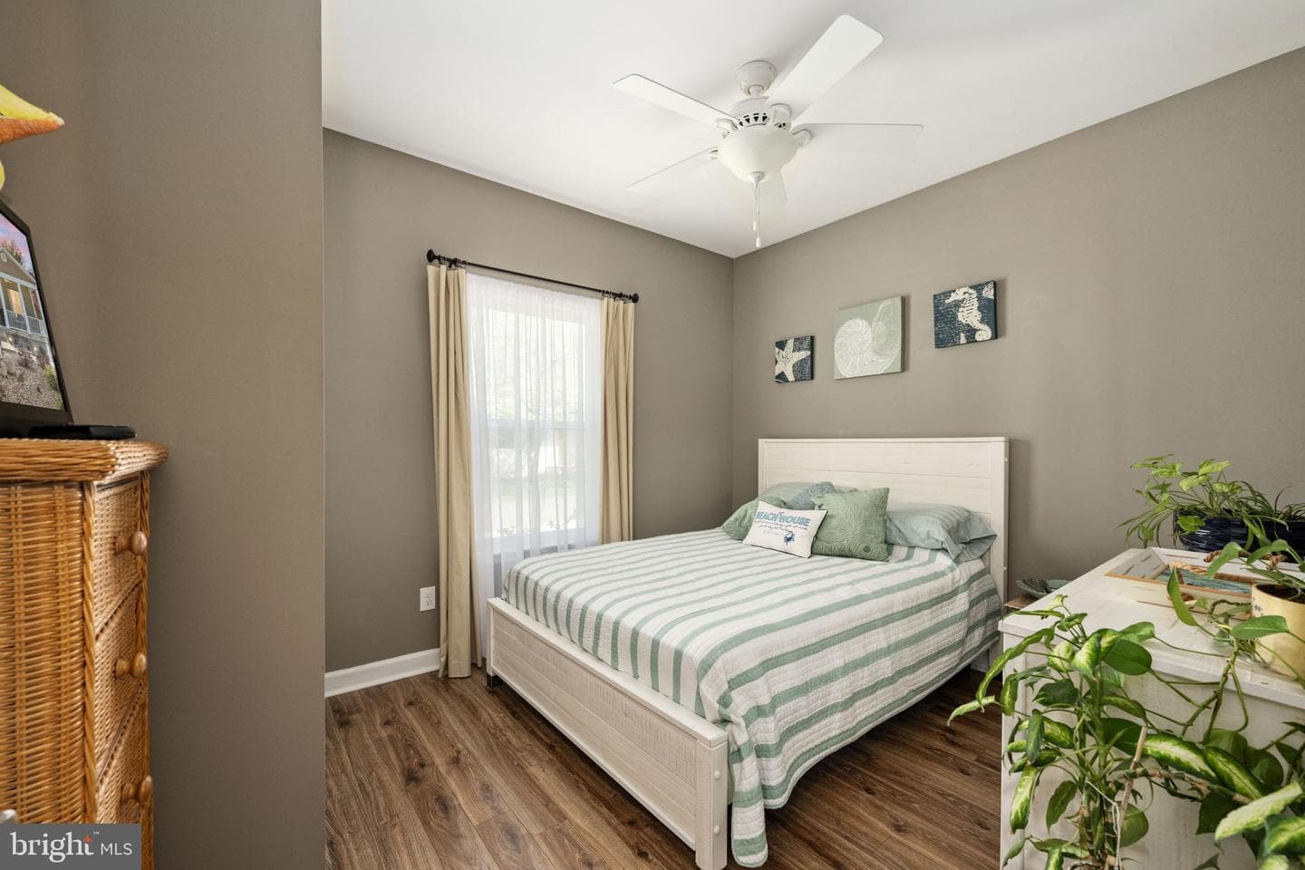6134 5th Street photo 23