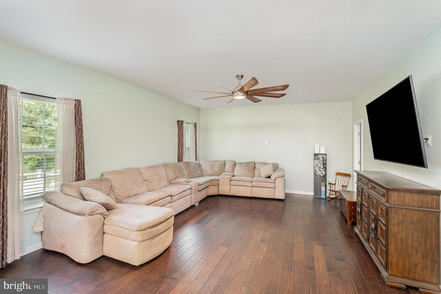 5150 Spinnaker Lane photo 3