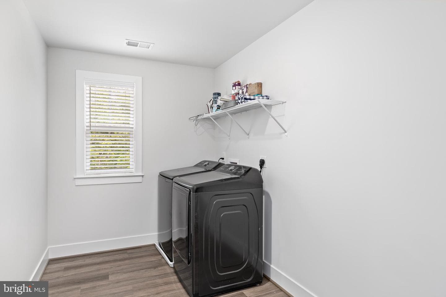 7856 Fitzhugh Lane photo 26