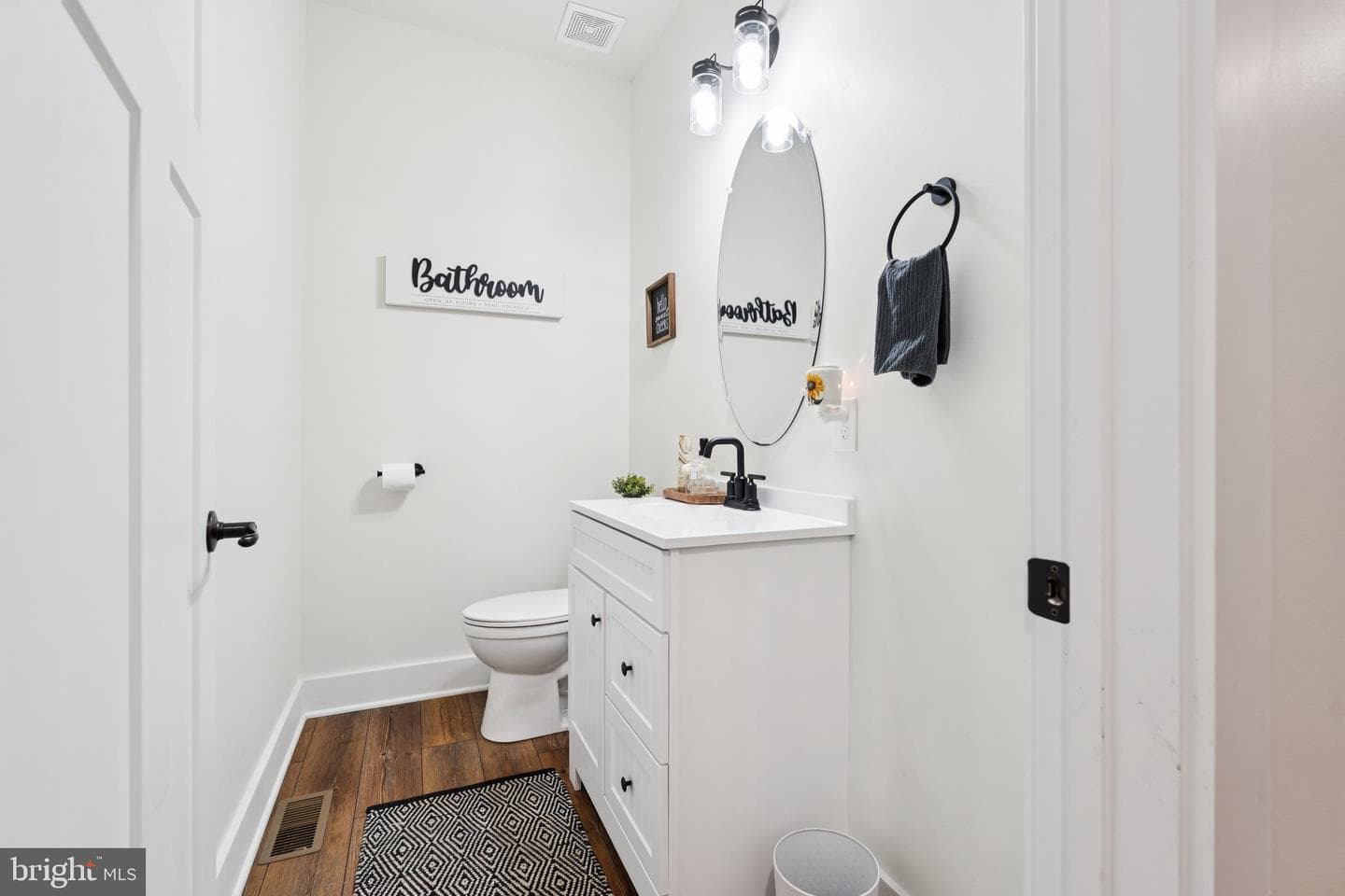 10042 Natural Grass Way photo 10