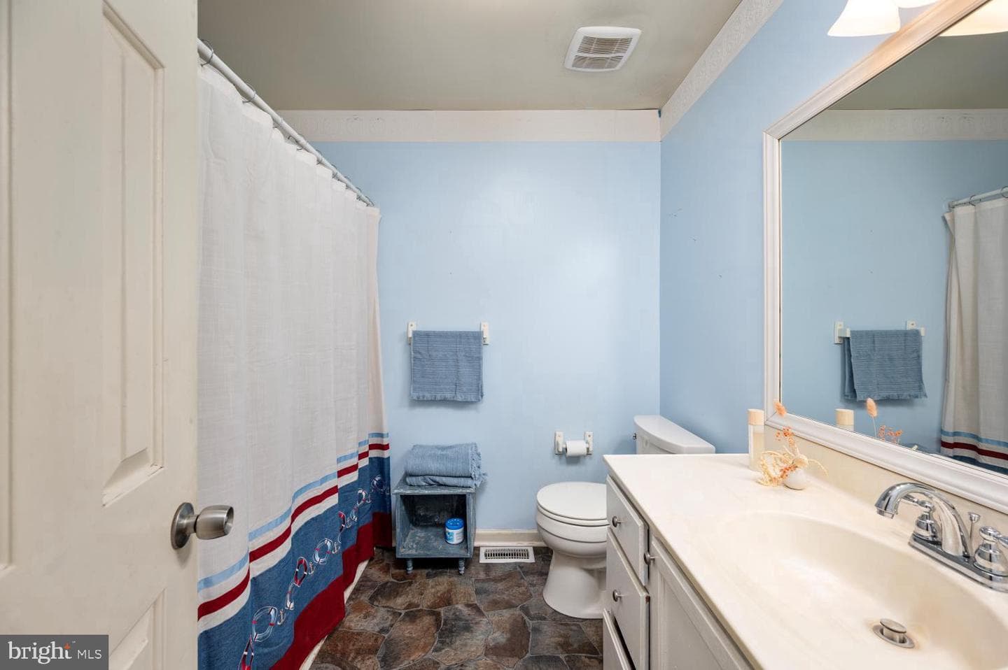 4374 Albemarle Court photo 27