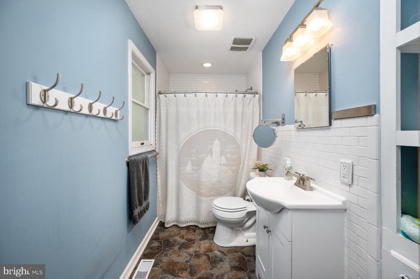 4374 Albemarle Court photo 33