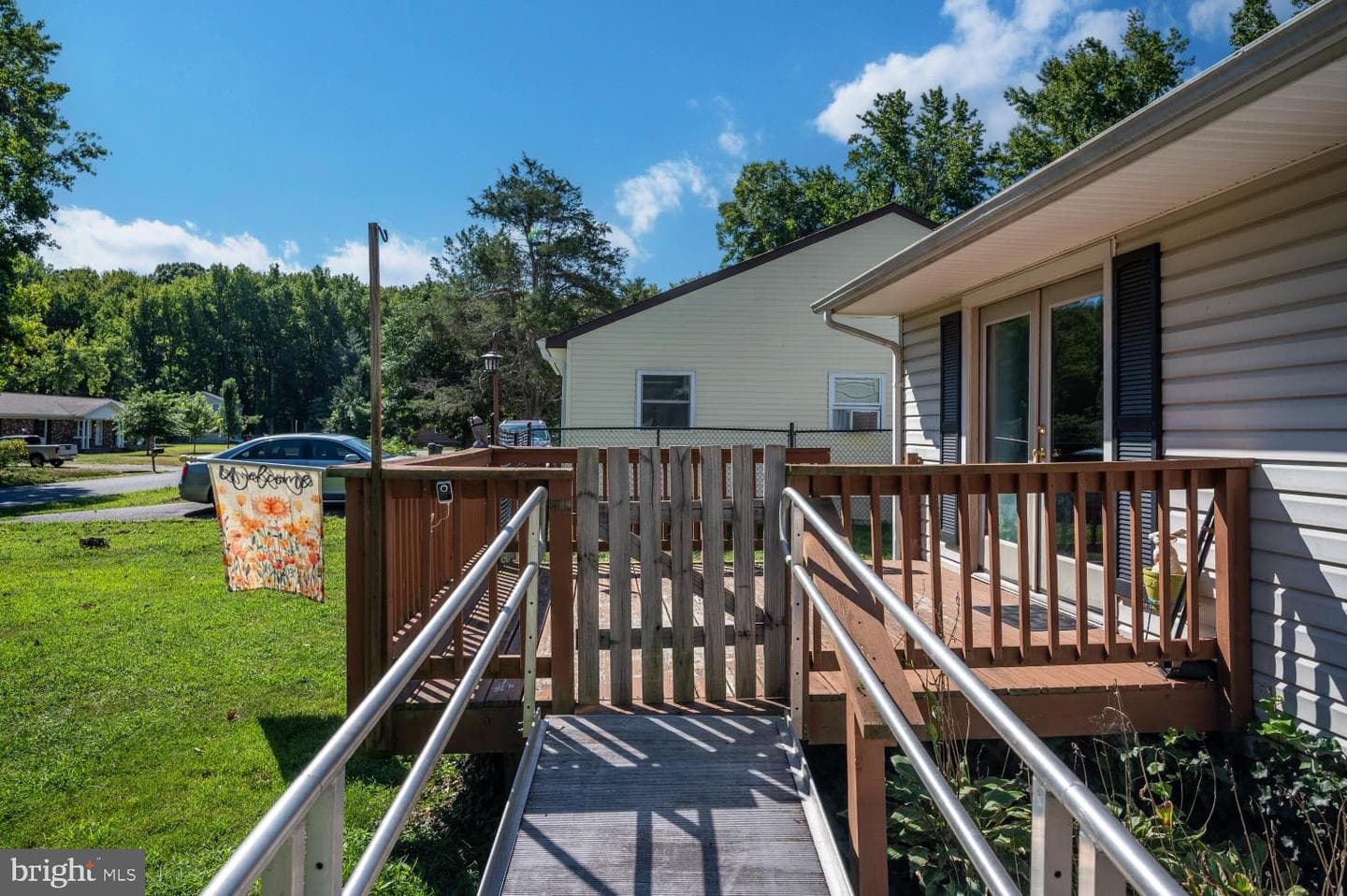 4374 Albemarle Court photo 6