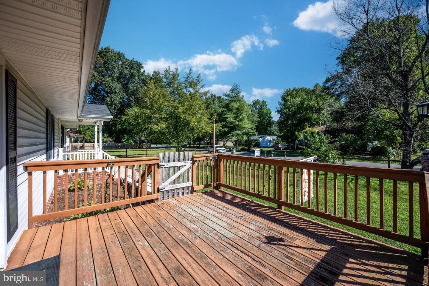 4374 Albemarle Court photo 9