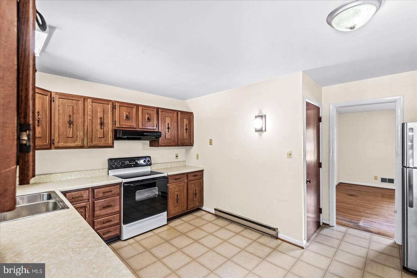 4173 Bromme Circle photo 19
