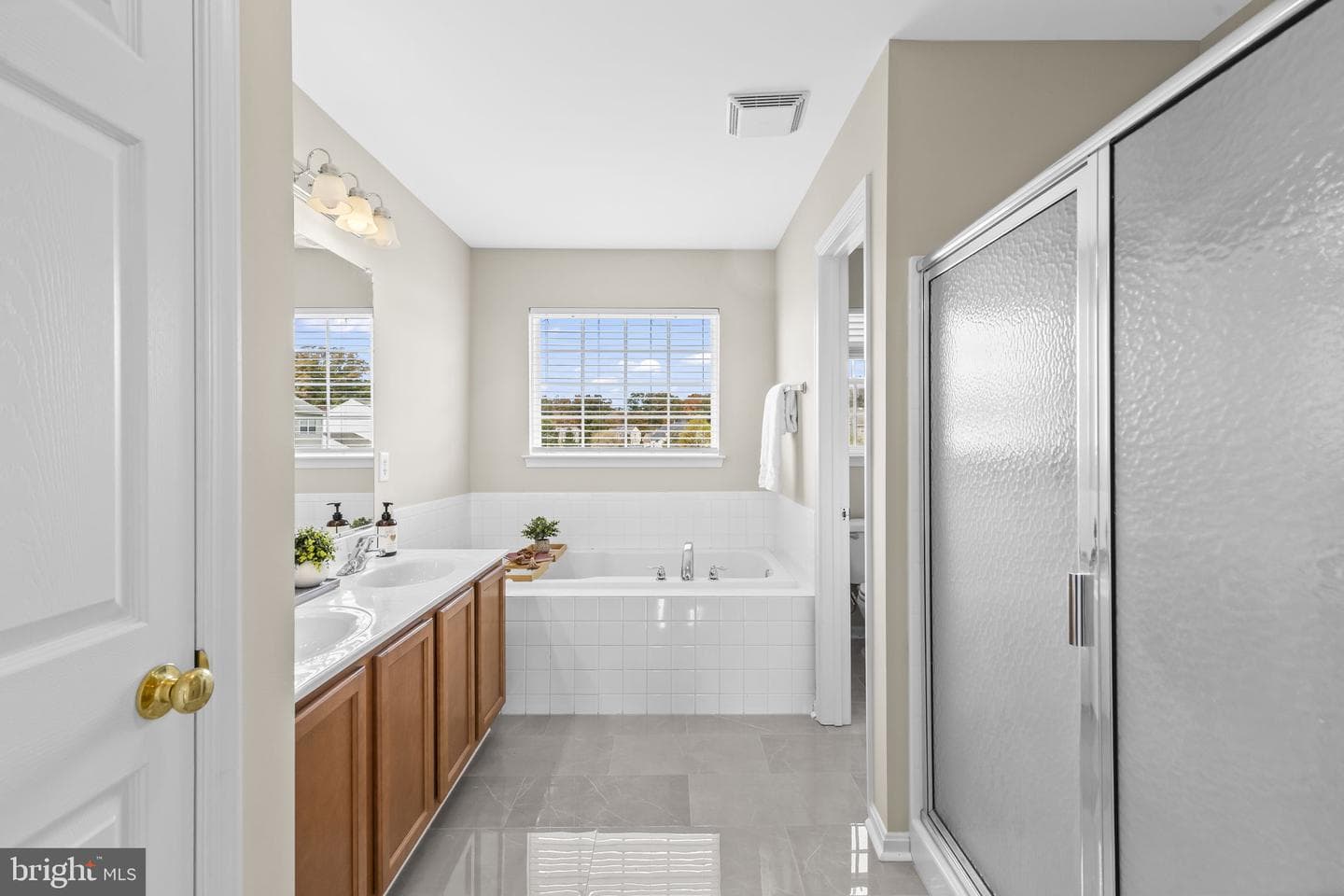 6187 McCarthy Drive photo 31
