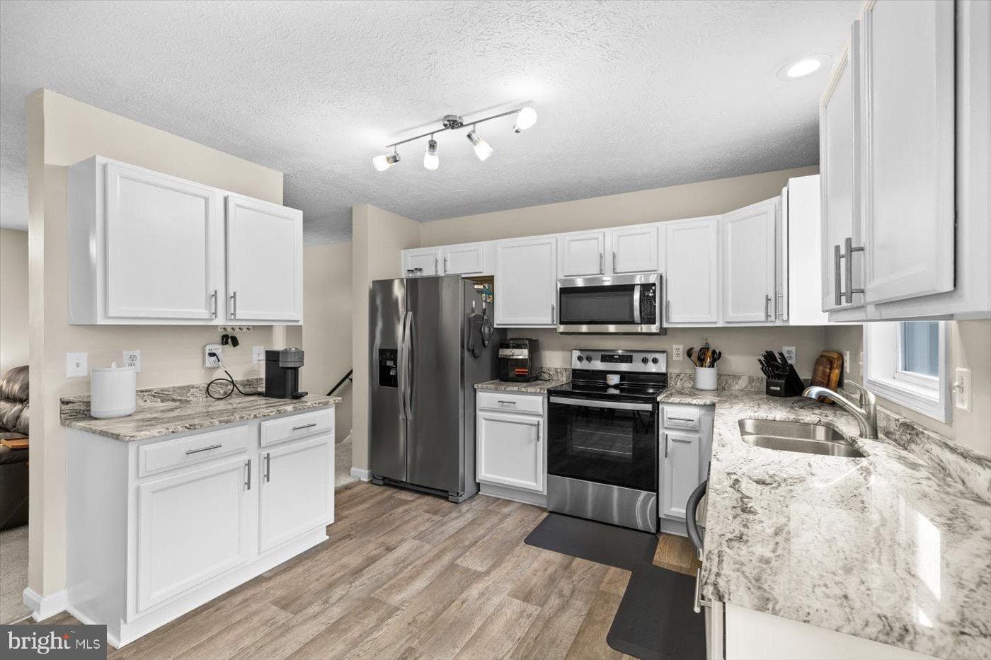 6234 Wheeler Drive photo 9