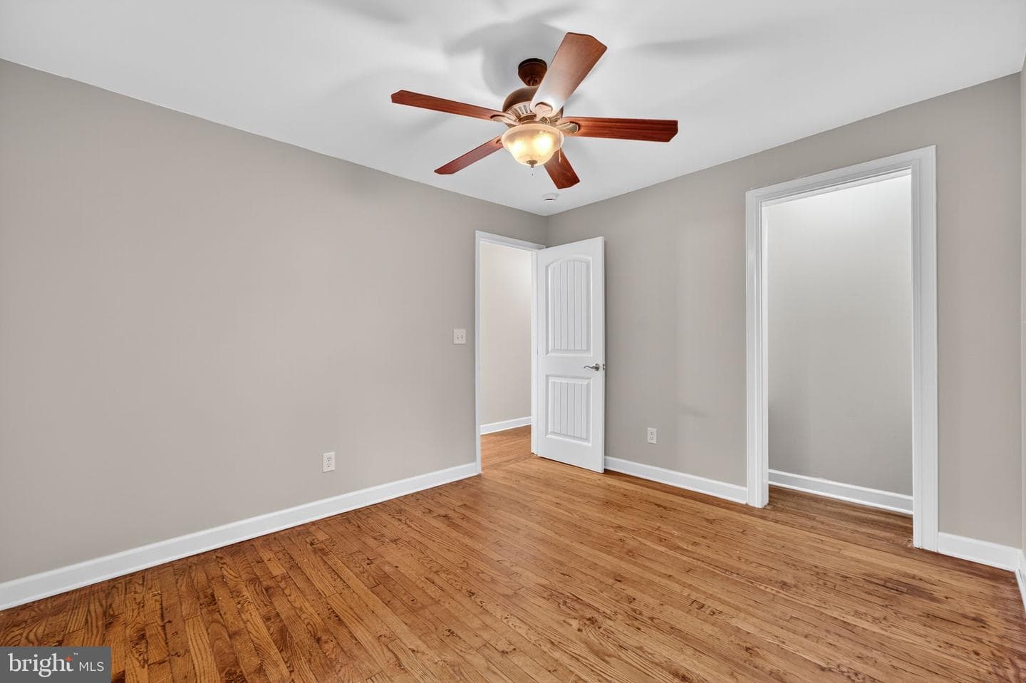 10048 Dahlgren Road photo 34