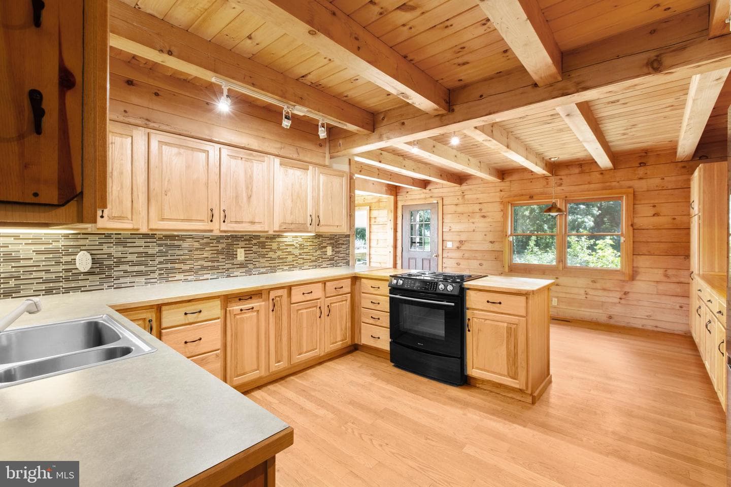 13328 Granview Road photo 13