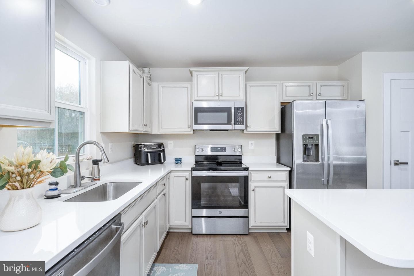 11260 Emerald Drive photo 4