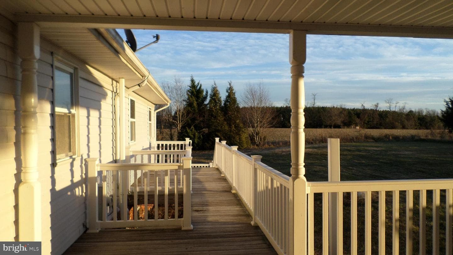15558 Kings Highway photo 31