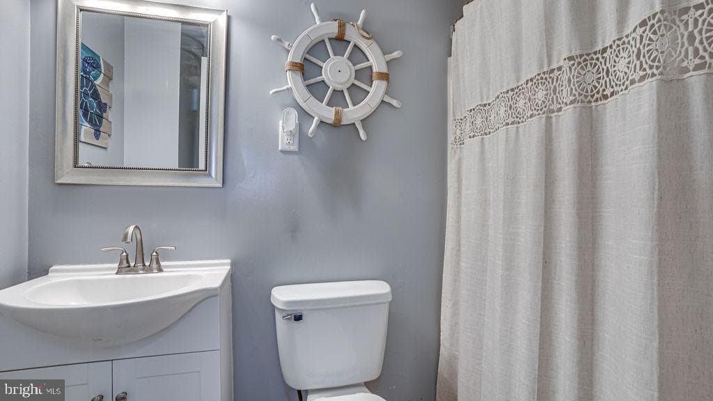 16166 Baltic Place photo 18
