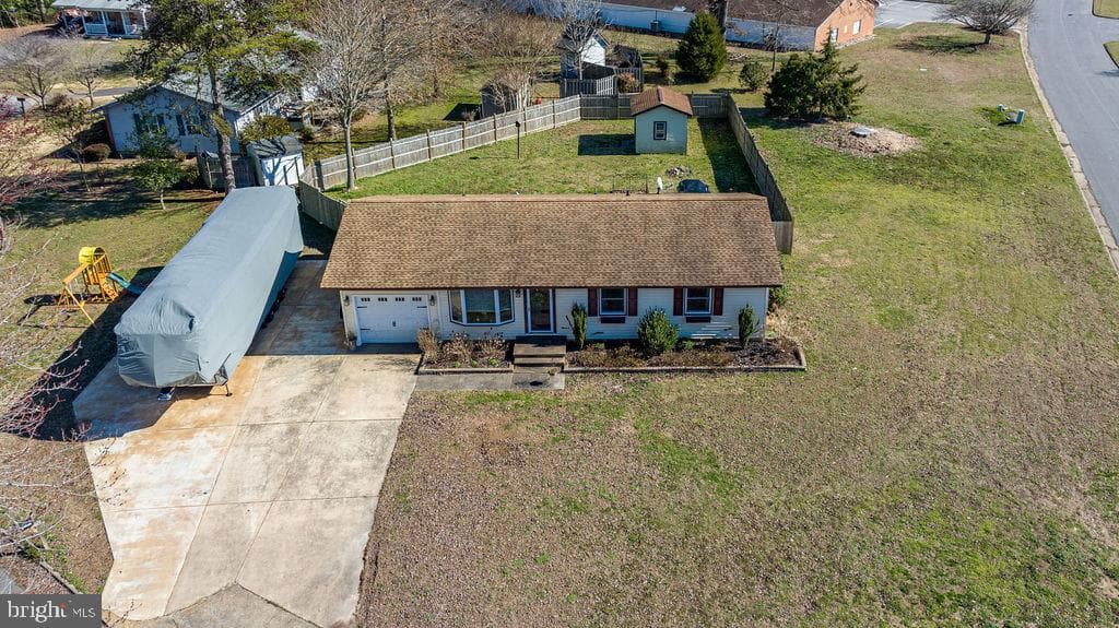 16166 Baltic Place photo 29