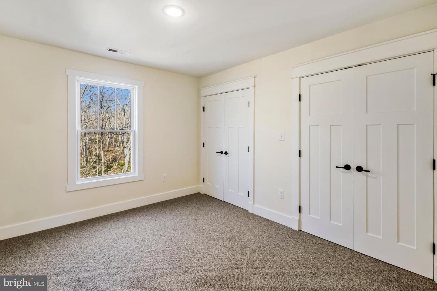 8138 Windsor Dr photo 33
