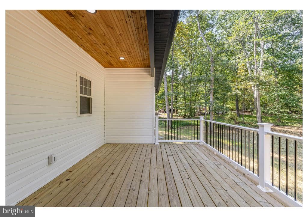 8138 Windsor Dr photo 63