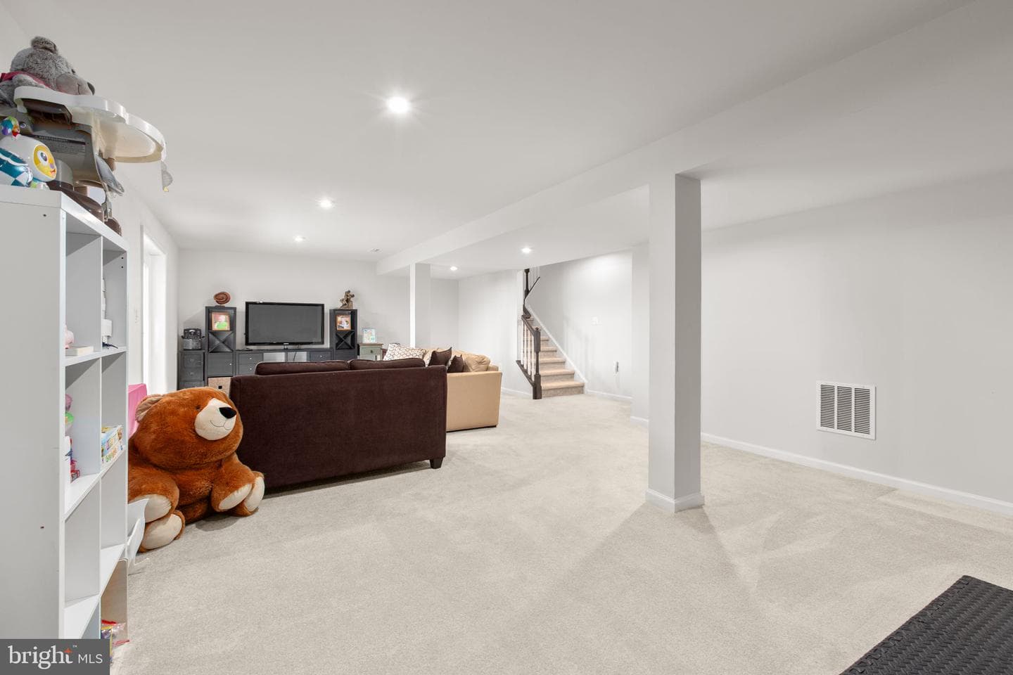 6427 Hawkeye Drive photo 41