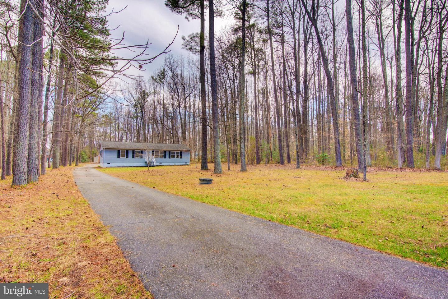 14288 Round Hill Road photo 5