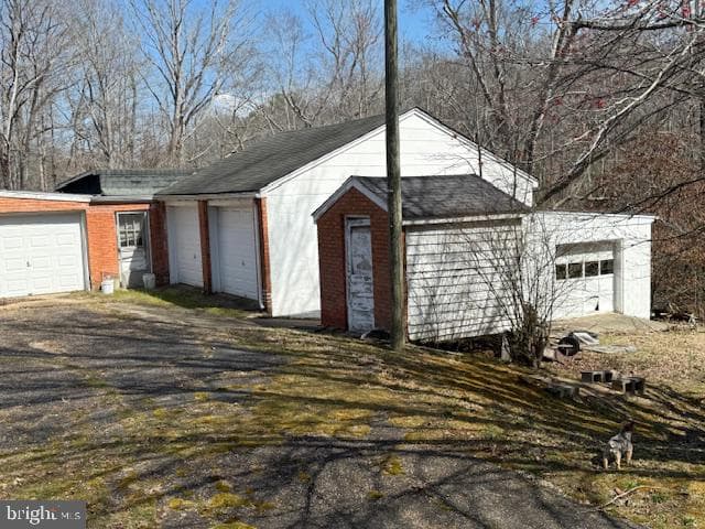 12071 James Madison Parkway photo 13