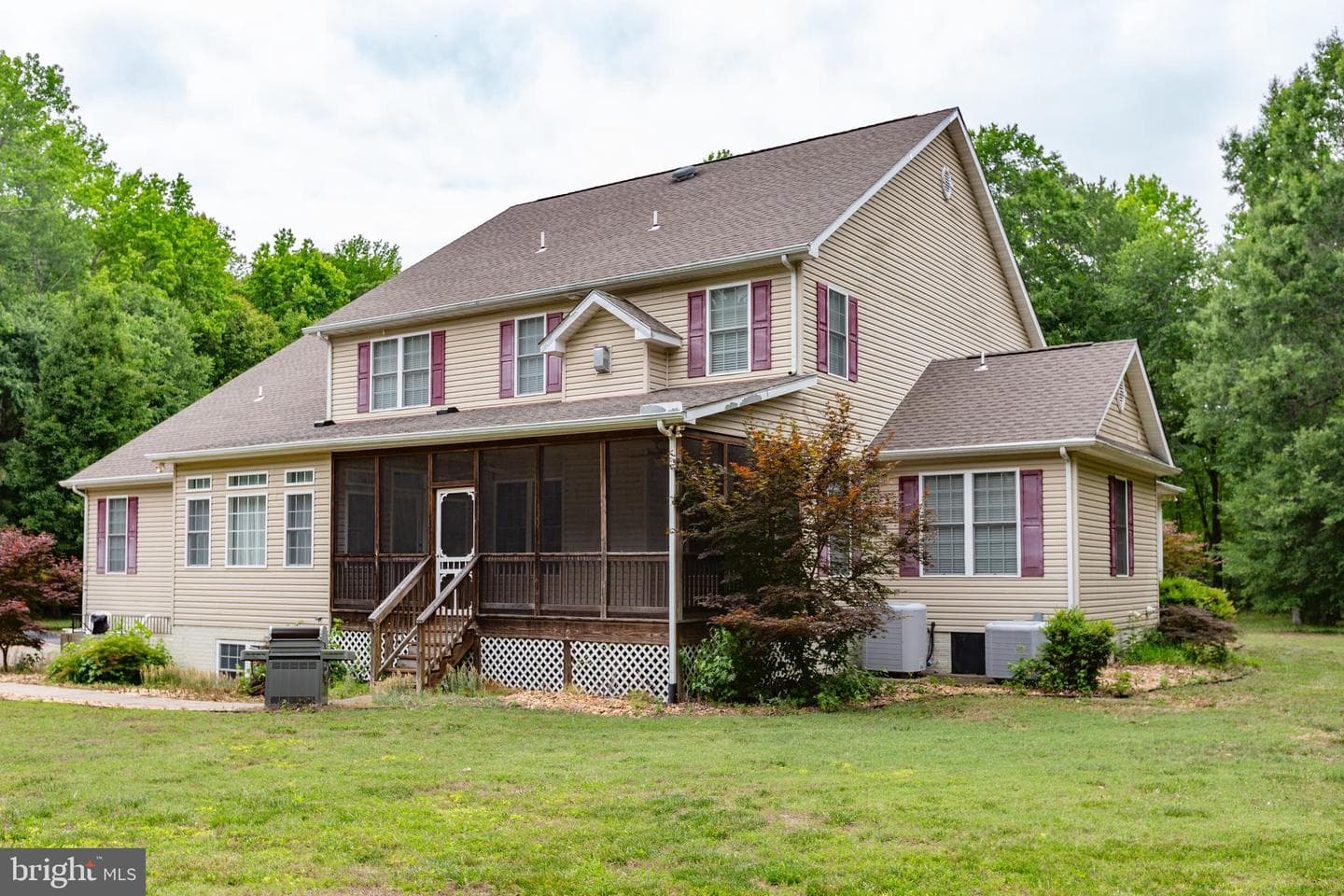 8662 Sandy Beach Ln photo 11