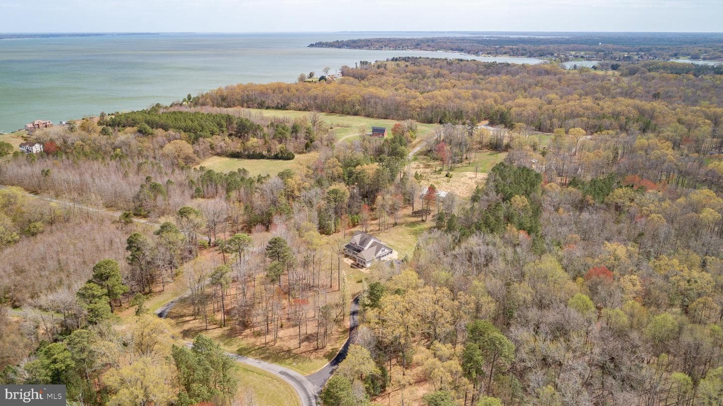 8662 Sandy Beach Ln photo 22