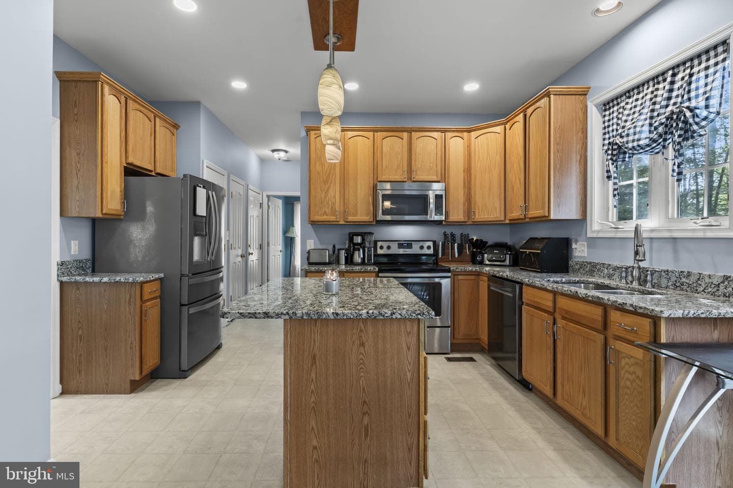 9533 Barbaras Way photo 11