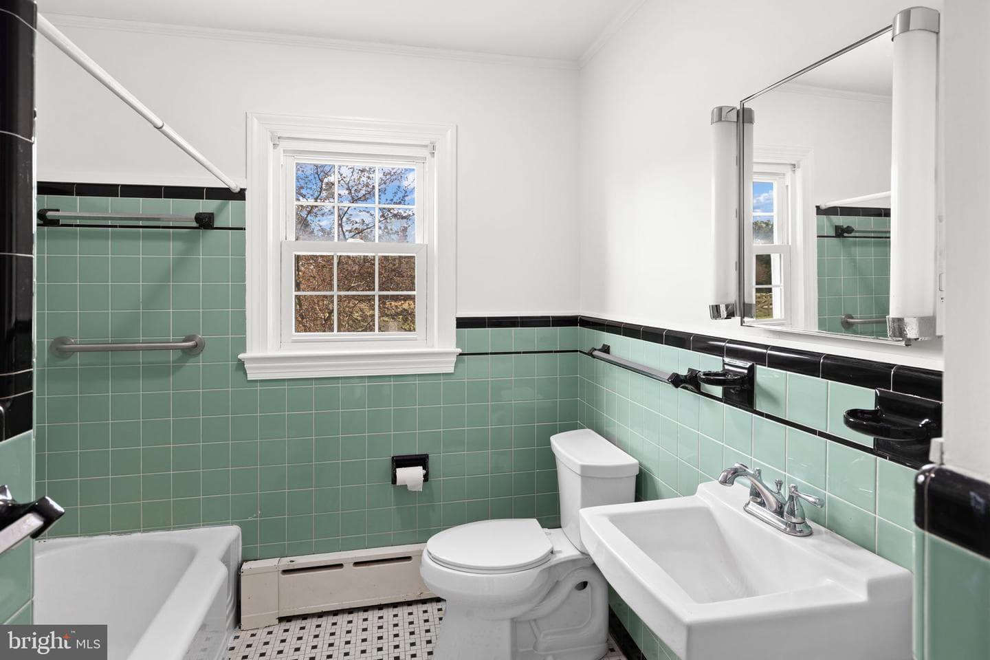 1324 Woodstock Road photo 24