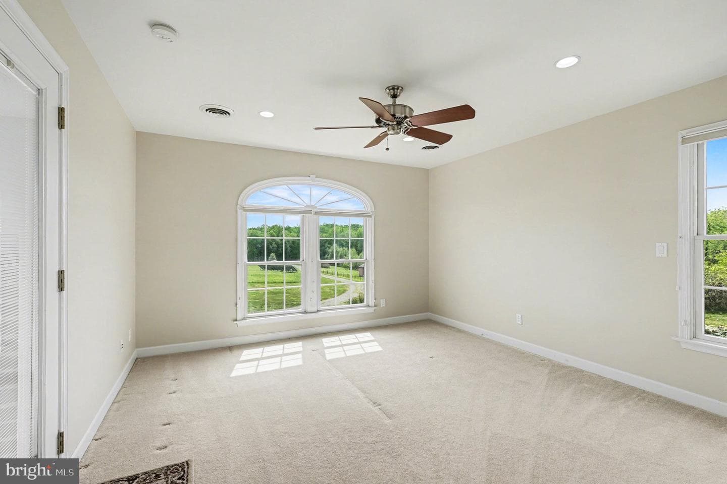 16186 Bundock Road photo 49