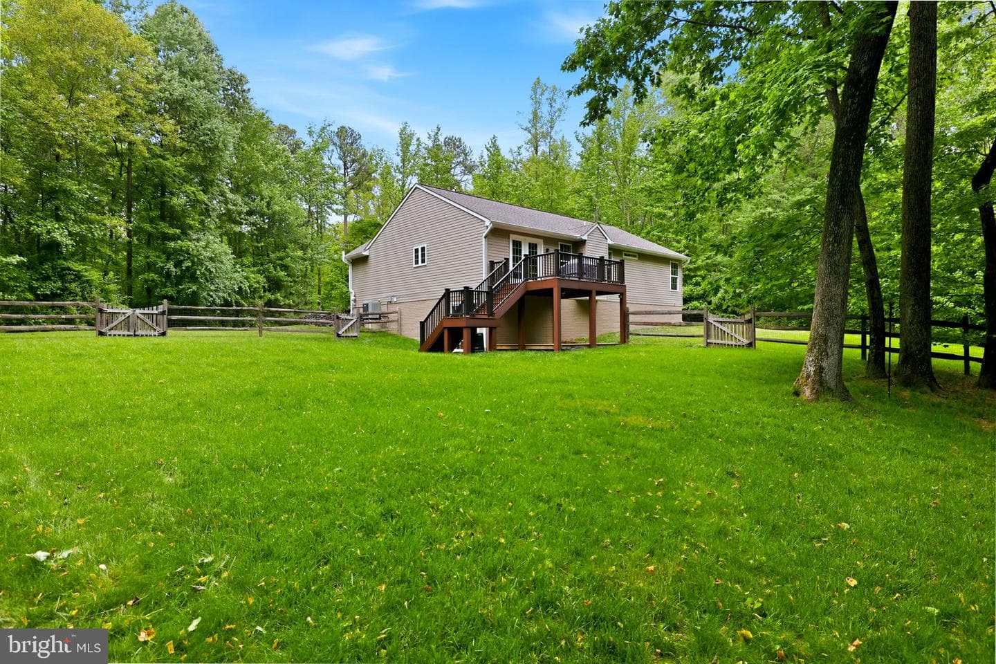 7039 Antler Lane photo 40