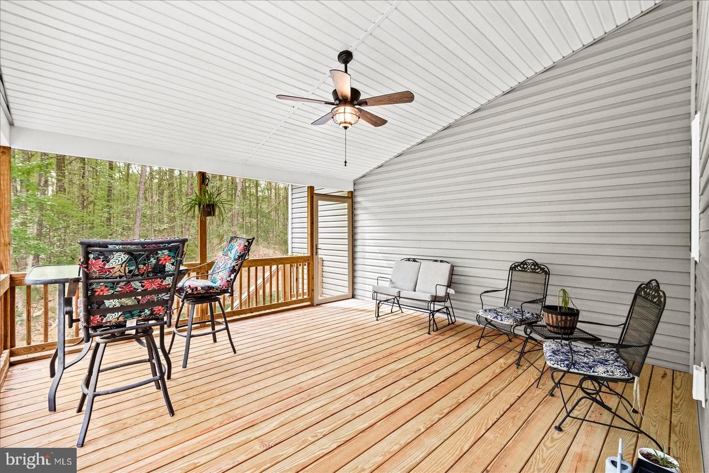 15570 Dickinsons Corner Drive photo 39