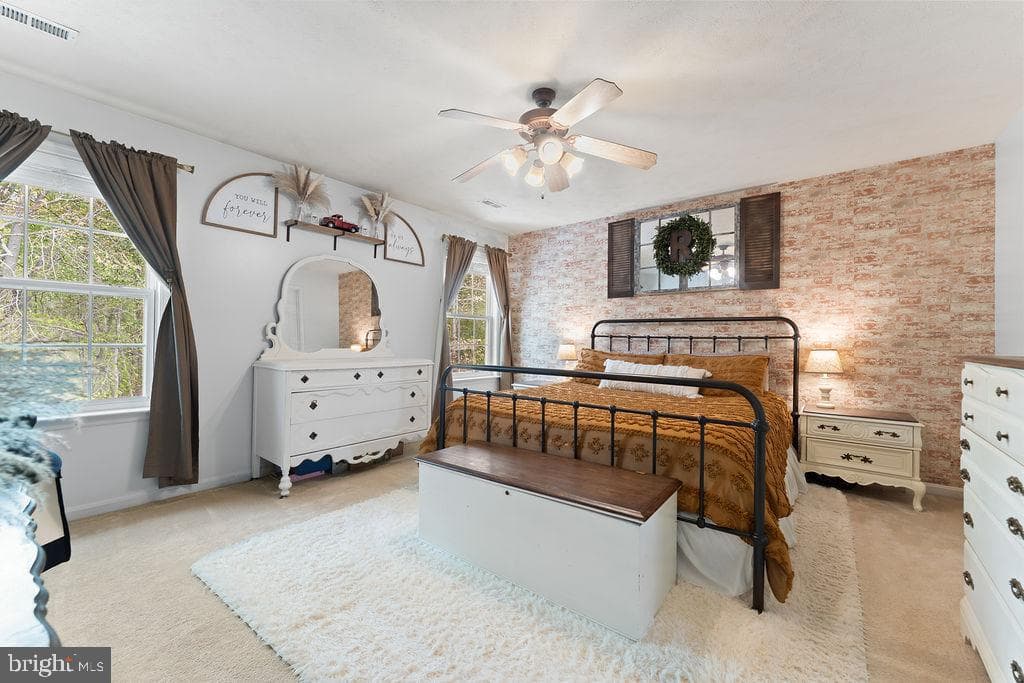 1387 Charleston Street photo 32