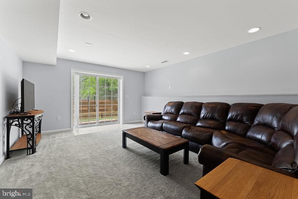 1387 Charleston Street photo 46