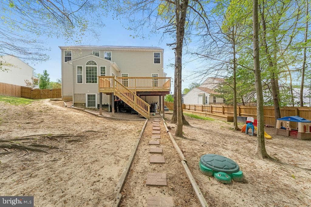 1387 Charleston Street photo 57
