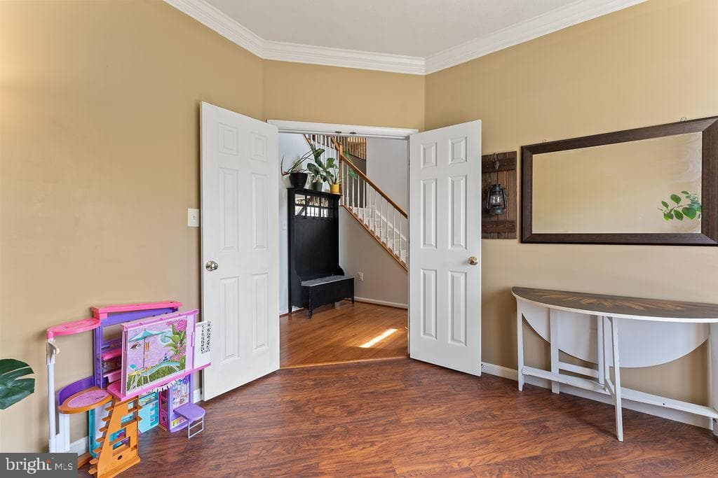 1387 Charleston Street photo 8