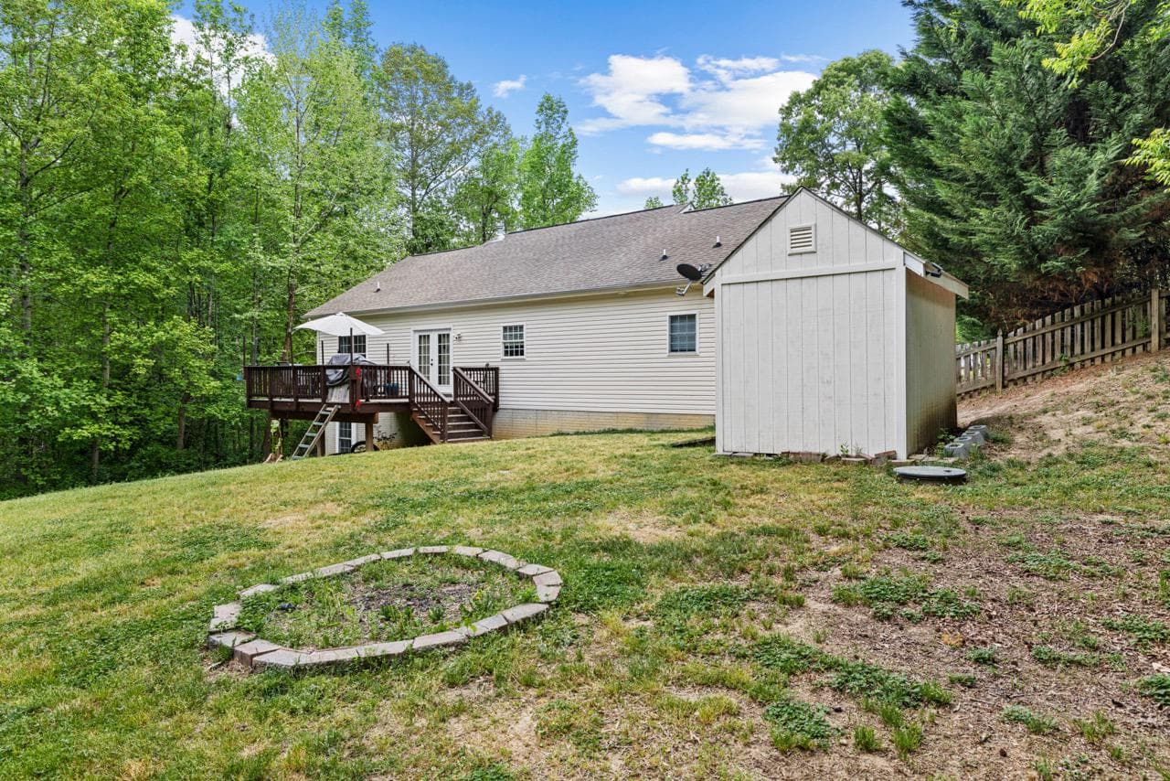 7386 Monroe Drive photo 42