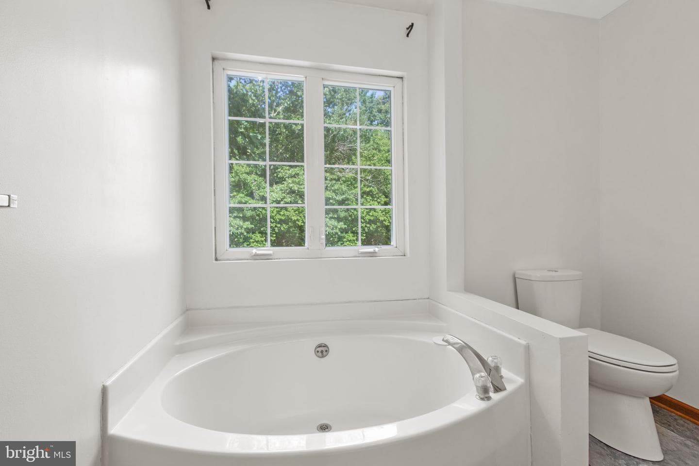 12002 Pleasant Drive photo 36