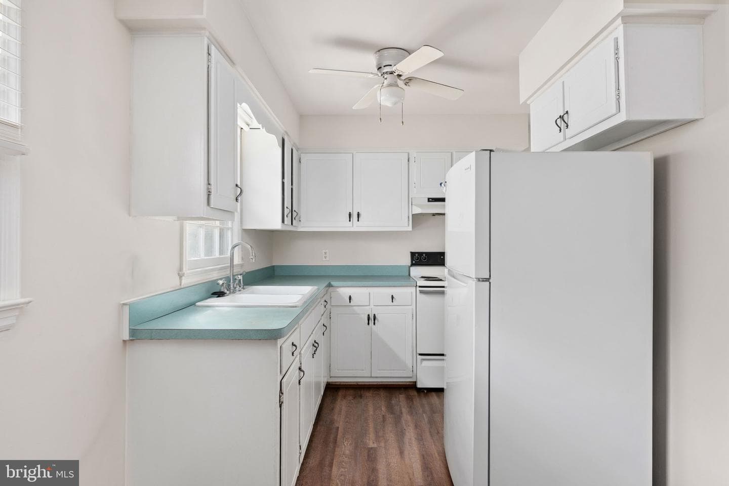 14208 Springfield Lane photo 10