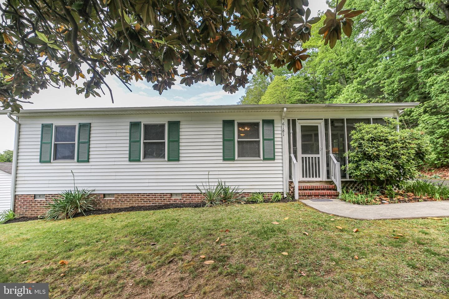 6181 3rd Street photo 33