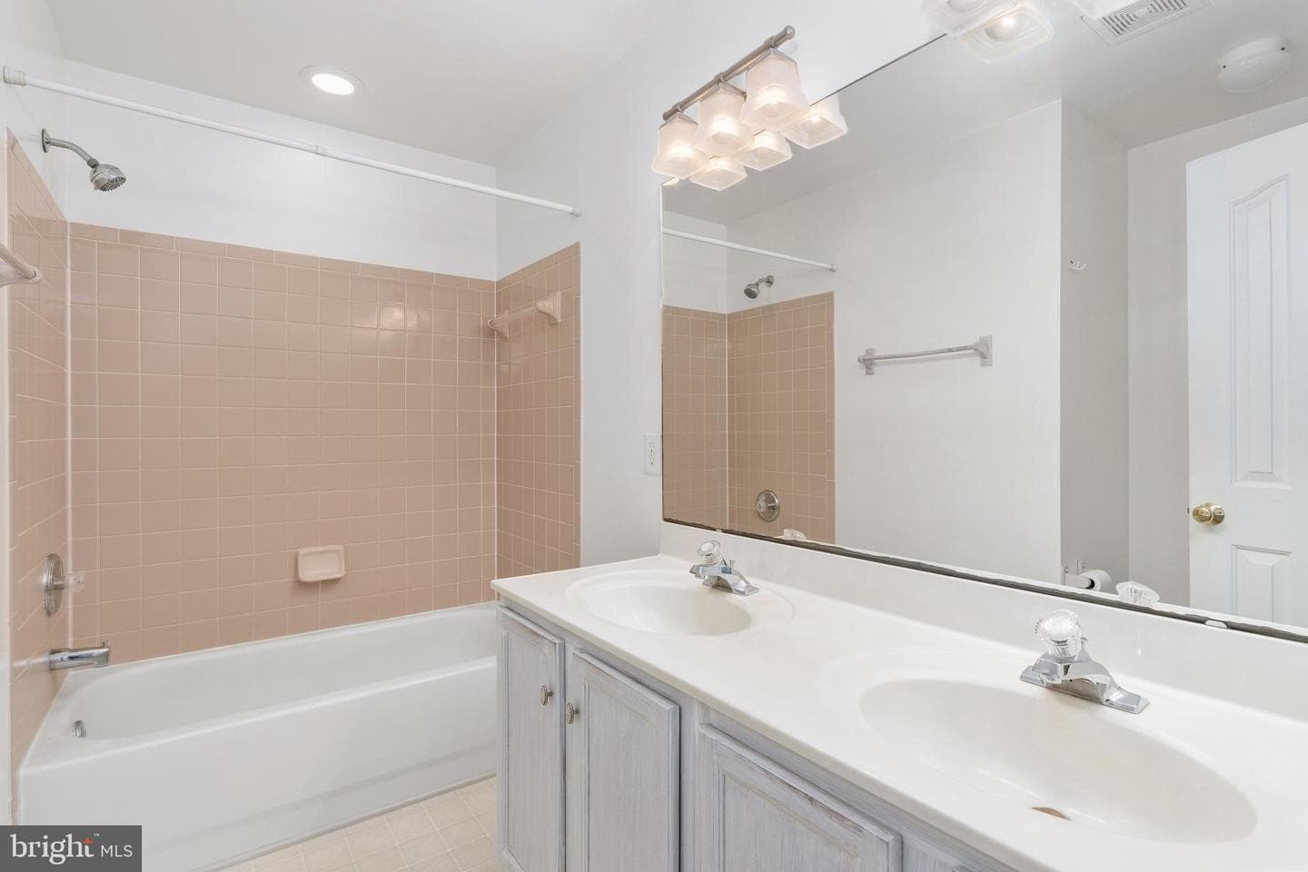 6987 Aidan Way photo 46