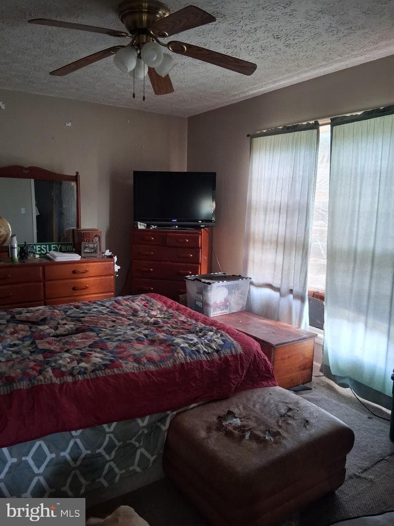 9804 Mohawk Drive photo 5