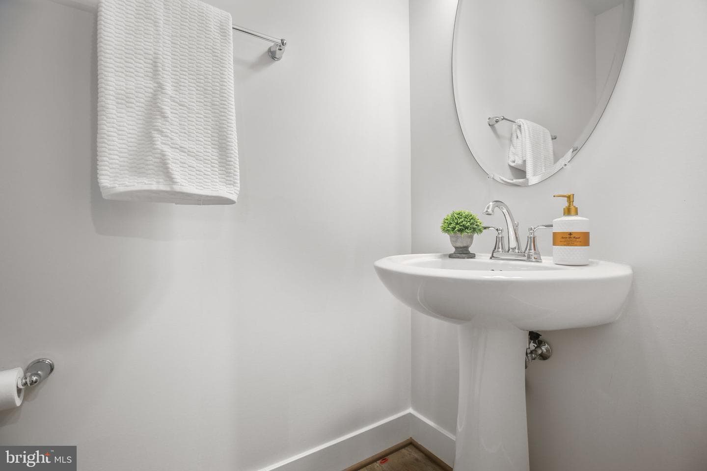 6710 Ginseng Lane photo 23