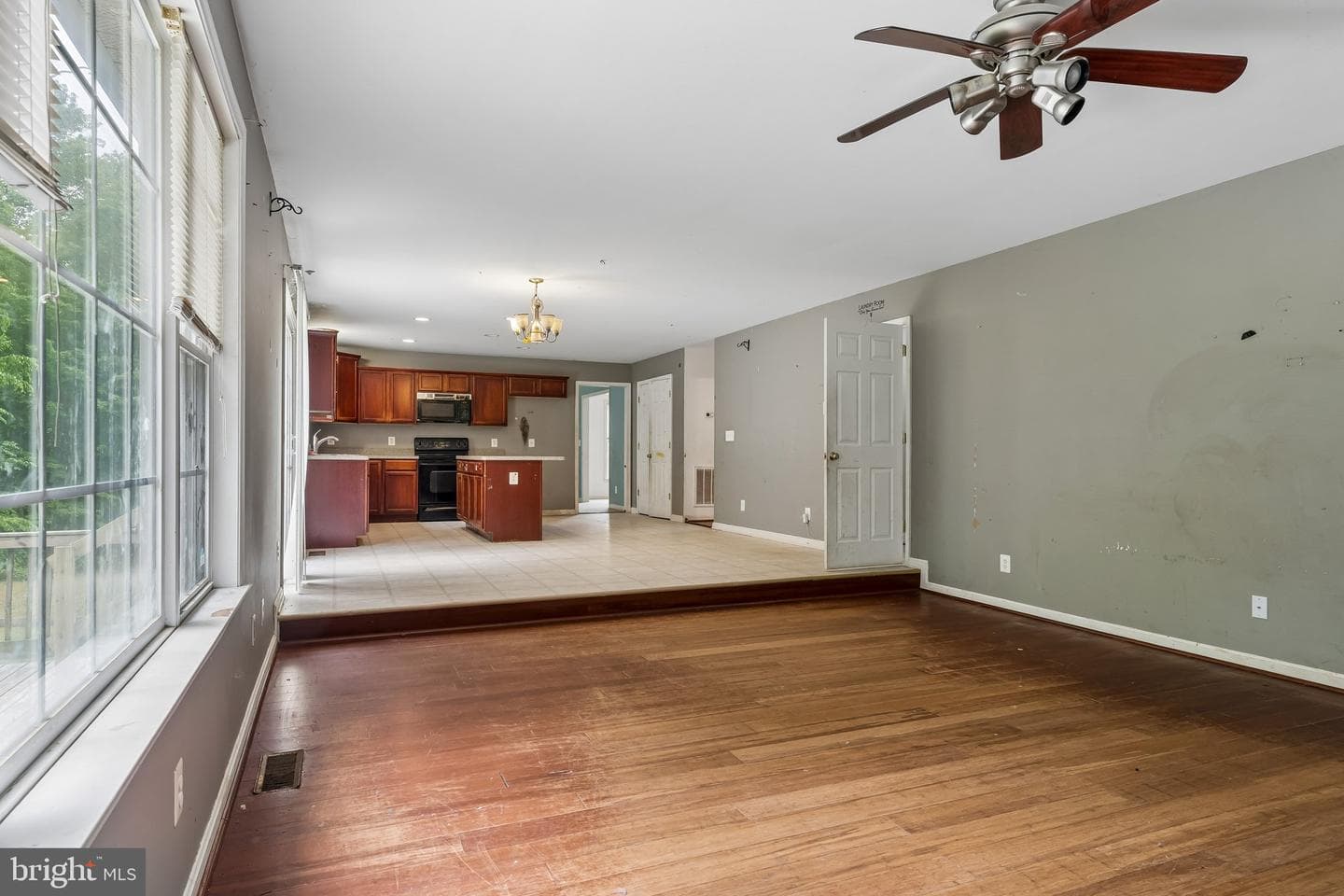 6286 Dawes Drive photo 11
