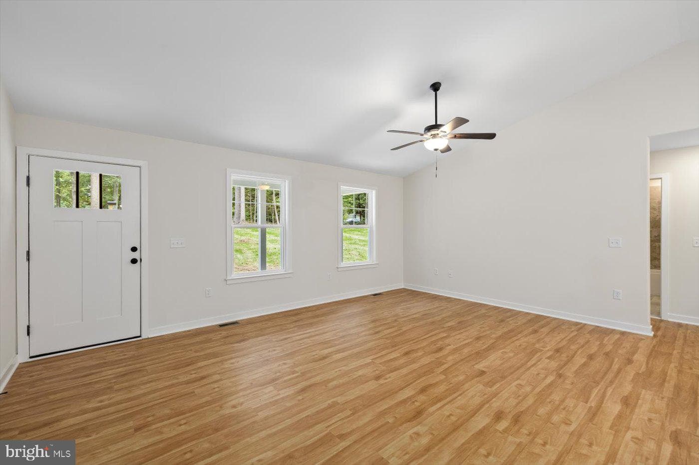 8339 Kennedy Drive photo 11