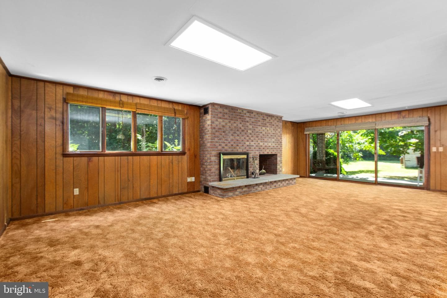 5434 Strawberry Lane photo 17