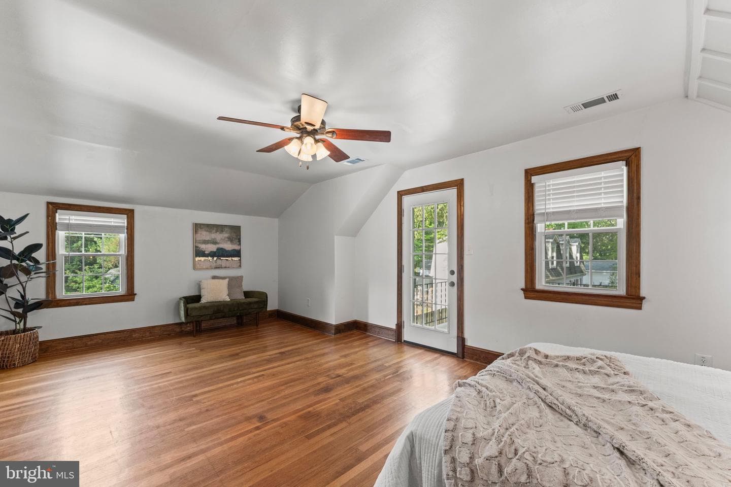 16400 Forrest Rd photo 19