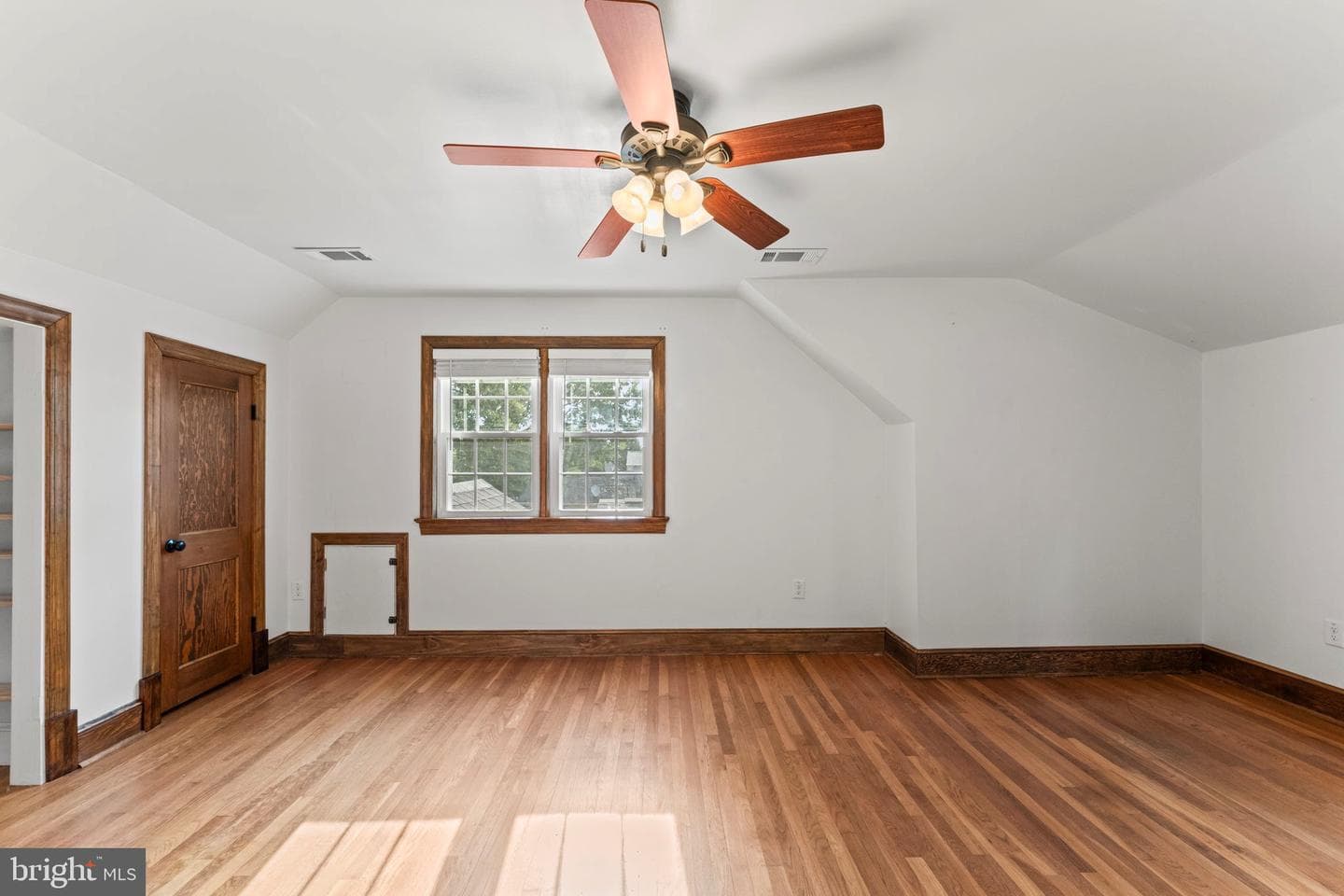 16400 Forrest Rd photo 23
