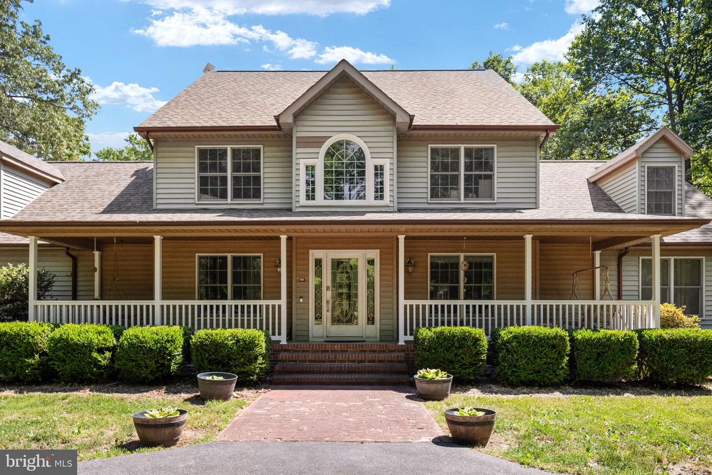 2381 Nancy Lane photo 8
